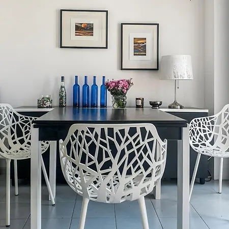 Lets Holidays 1 Min To The 2 Apartment *